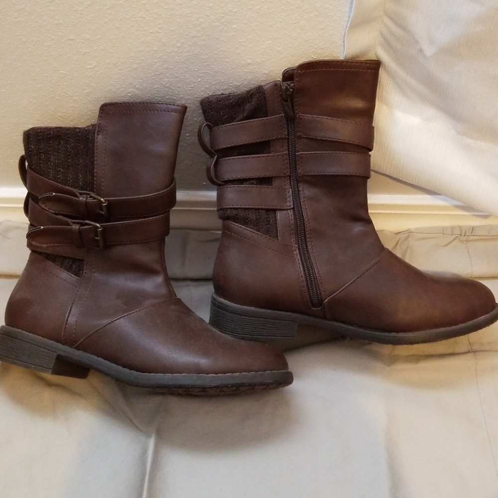 Brown boots